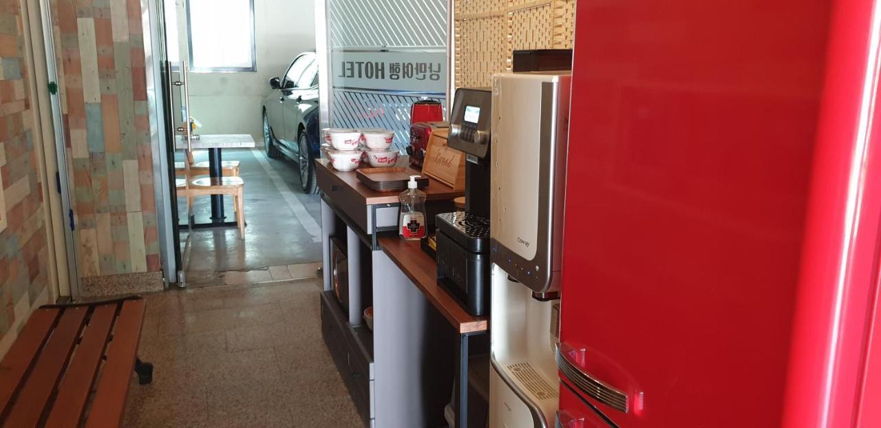 Stay Romantictrip_Hostel Gyeongju Exterior foto